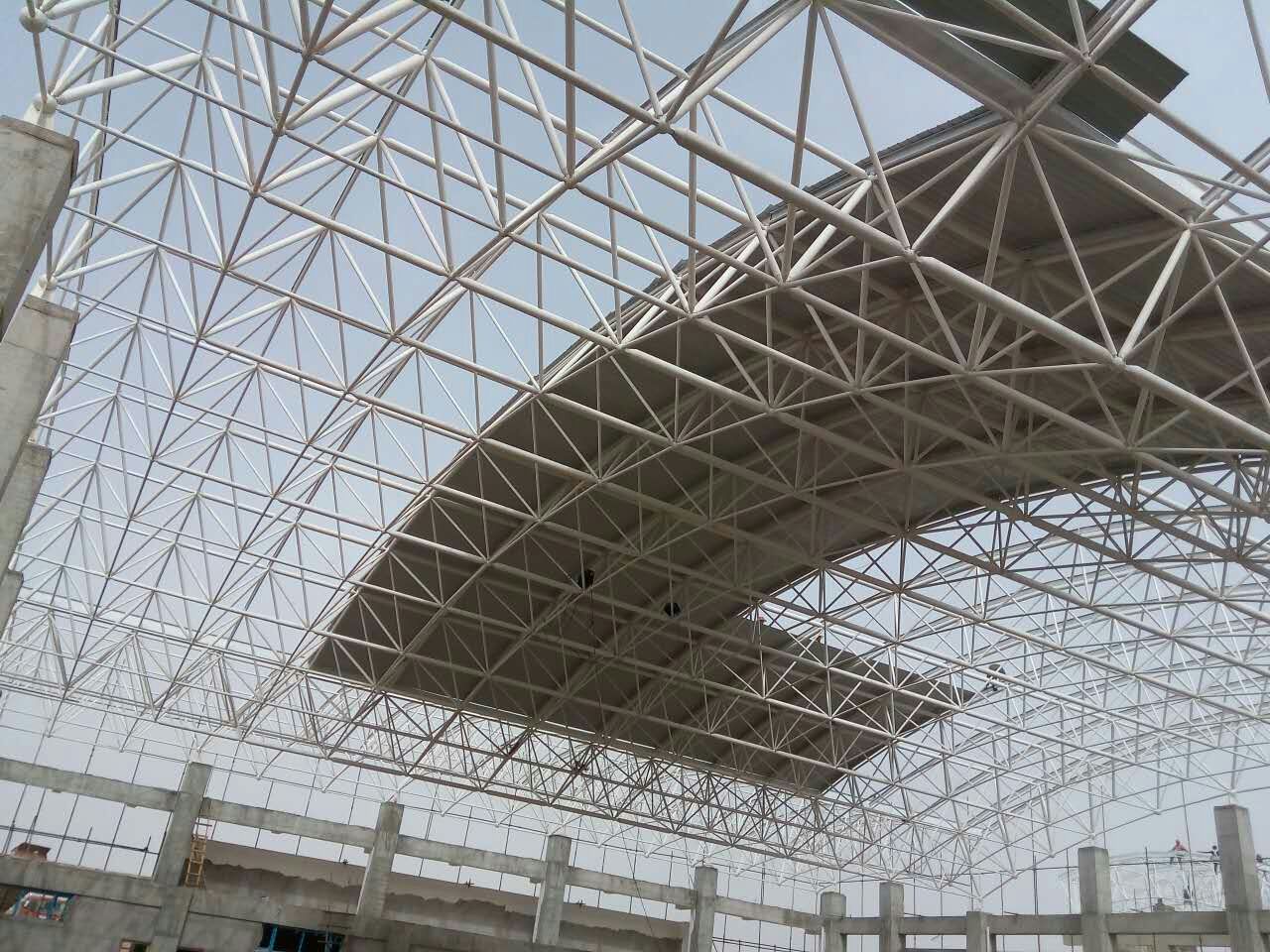 常州青岛一汽网架